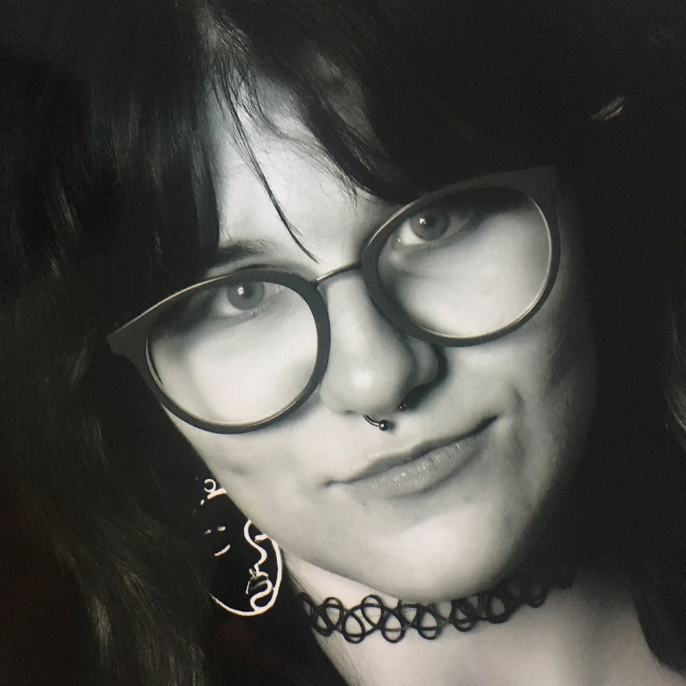 Meet your Posher, Maddie